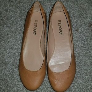 Tan flats